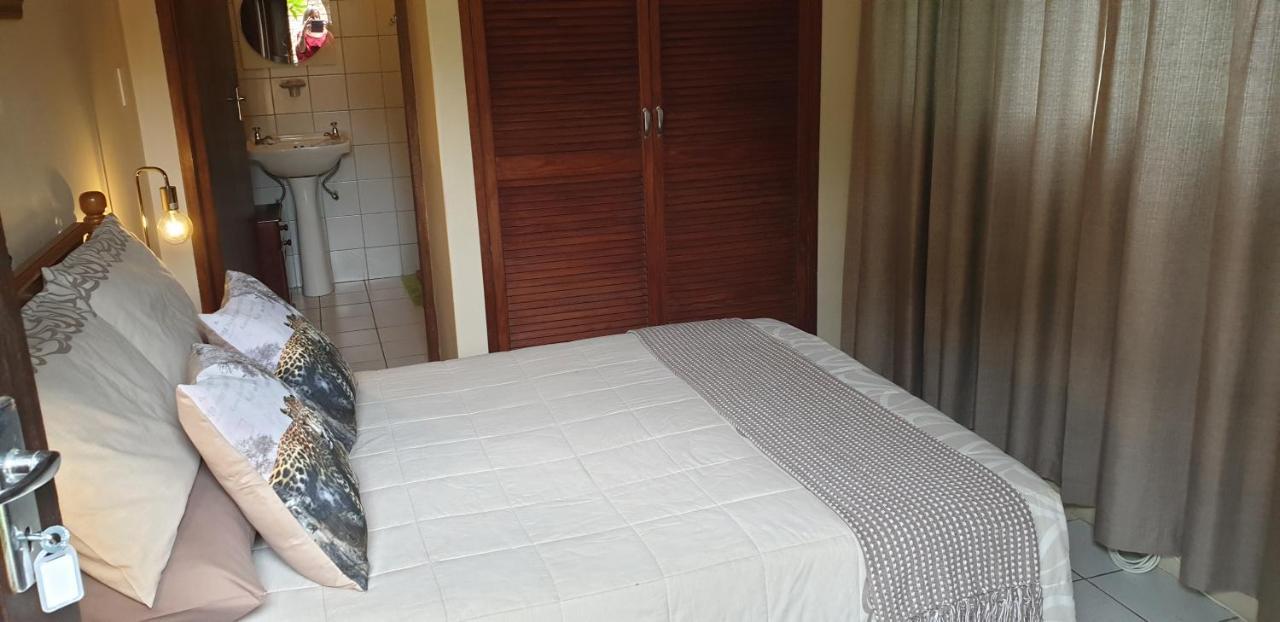 Buya Futhi Bed & Breakfast Сент-Люсия Экстерьер фото